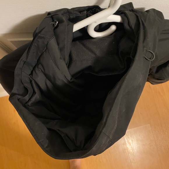 The North Face Women’s Arctic Parka - Picture 3 of 5